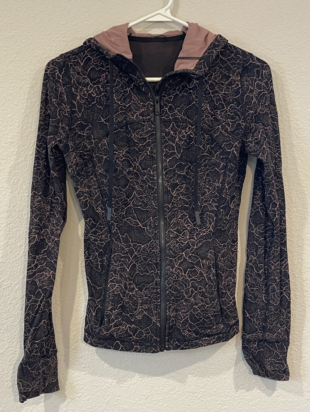 Lululemon Womens Athletic Floral Print Define Hooded Nulu Full Zip Jacket Size 6